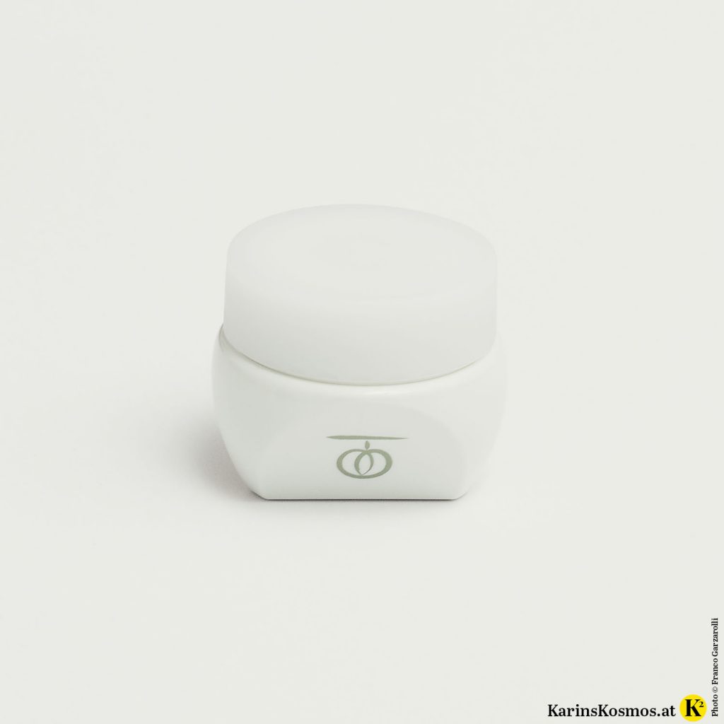 Produktabbildung einer Maske für die Augenpartie.