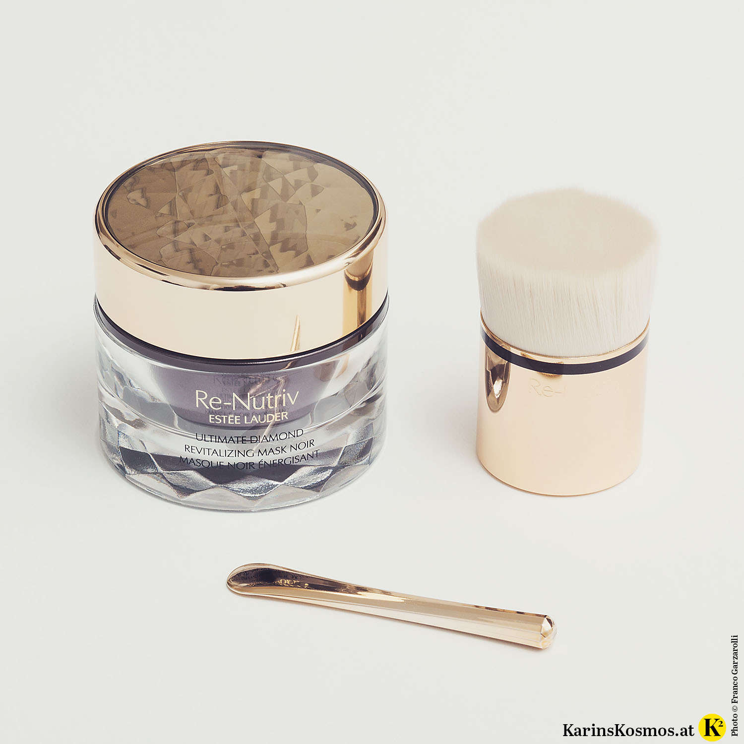 Produktfoto einer Gesichtsmaske von Estée Lauder.