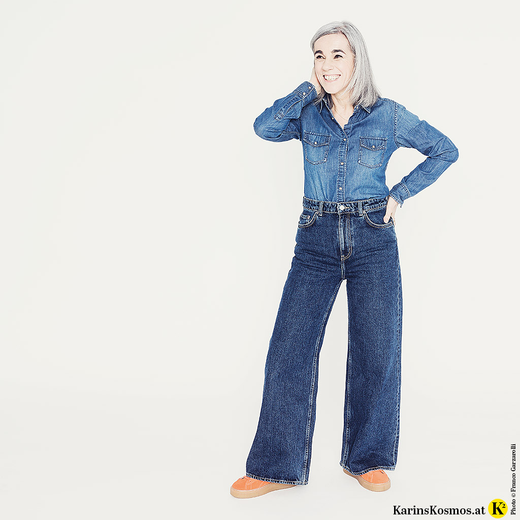 Jeanshemd zur Jeans getragen.